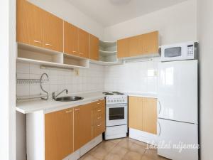 Pronájem bytu 2+kk, Praha - Stodůlky, Přecechtělova, 46 m2