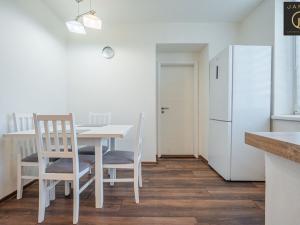 Prodej bytu 2+1, Kounov, 53 m2