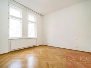 Pronájem bytu 2+kk, Praha - Vinohrady, Vinohradská, 62 m2