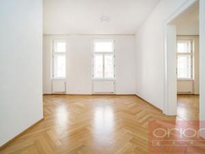 Pronájem bytu 2+kk, Praha - Vinohrady, Vinohradská, 62 m2