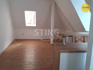 Pronájem bytu 1+kk, Opava, Vrchní, 28 m2