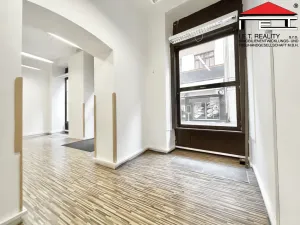 Pronájem obchodního prostoru, Brno, Josefská, 106 m2