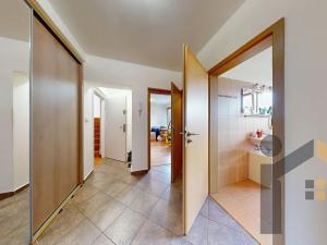 Prodej kanceláře, Praha - Hostivař, Hornoměcholupská, 537 m2