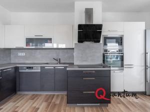 Prodej bytu 4+kk, Praha - Strašnice, Zvěřinova, 108 m2