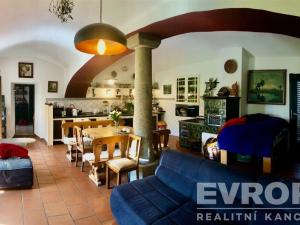 Prodej rodinného domu, Bukovany, 208 m2