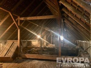 Prodej rodinného domu, Bukovany, 208 m2