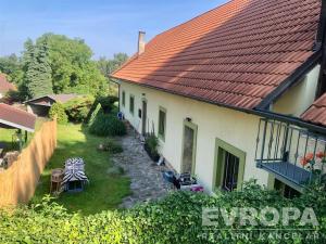 Prodej rodinného domu, Bukovany, 208 m2