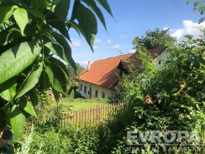 Prodej rodinného domu, Bukovany, 208 m2