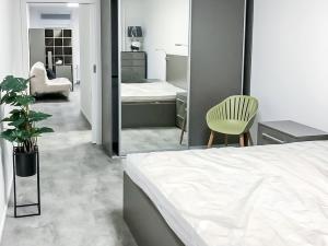 Pronájem bytu 2+kk, Praha - Stodůlky, Borovanského, 40 m2