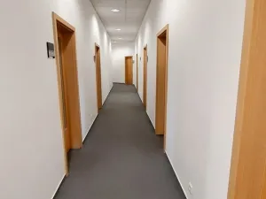 Pronájem kanceláře, Cheb, Májová, 19 m2