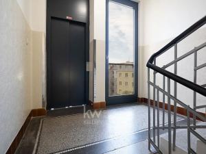 Prodej bytu 1+kk, Praha - Strašnice, Černokostelecká, 33 m2