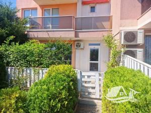 Prodej bytu 1+kk, Bjala, Bulharsko, 54 m2