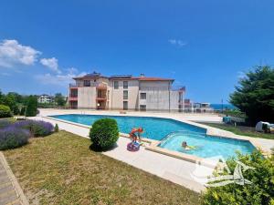 Prodej bytu 1+kk, Bjala, Bulharsko, 54 m2