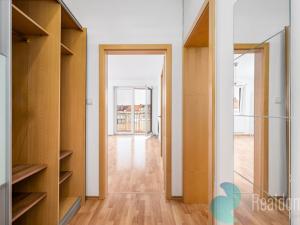 Pronájem bytu 2+kk, České Budějovice, Resslova, 54 m2