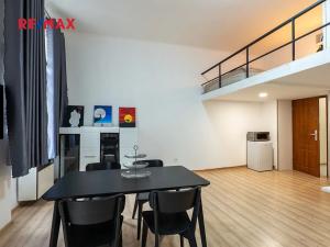 Prodej bytu 1+kk, Praha - Staré Město, Hradební, 42 m2