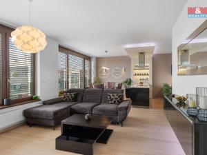 Prodej bytu 2+kk, Praha - Hlubočepy, Devonská, 88 m2