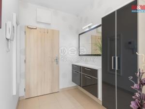 Prodej bytu 2+kk, Praha - Hlubočepy, Devonská, 88 m2
