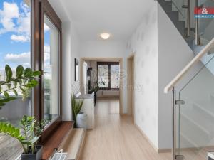 Prodej bytu 2+kk, Praha - Hlubočepy, Devonská, 88 m2