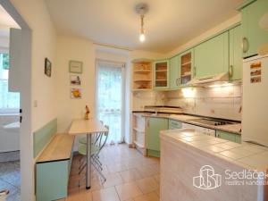 Pronájem bytu 1+1, Dalovice, Pod Parkem, 32 m2