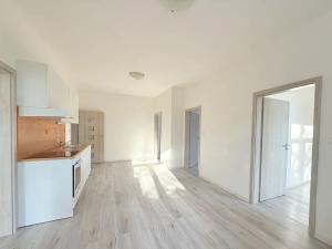 Pronájem bytu 5+kk, Milovice, Slepá, 86 m2