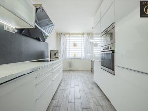 Prodej bytu 3+1, Praha - Modřany, Božetická, 73 m2