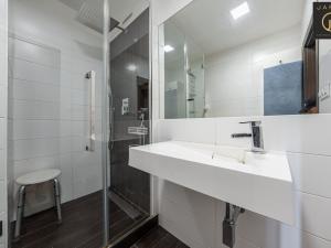 Prodej bytu 3+1, Praha - Modřany, Božetická, 73 m2