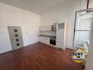 Pronájem bytu 4+kk, Telč - Telč-Vnitřní Město, Palackého, 90 m2