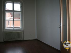 Pronájem bytu 4+kk, Telč - Telč-Vnitřní Město, Palackého, 90 m2