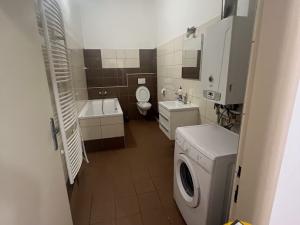 Pronájem bytu 4+kk, Telč - Telč-Vnitřní Město, Palackého, 90 m2
