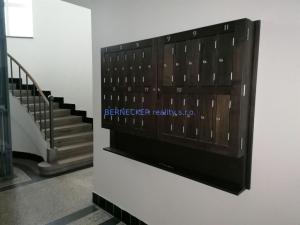 Pronájem bytu 2+kk, Hradec Králové, třída Karla IV., 57 m2