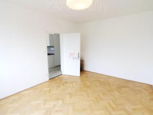 Pronájem bytu 2+kk, Praha - Hostivař, Bělinského, 35 m2