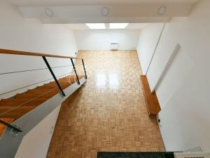 Pronájem bytu 1+1, Praha - Smíchov, Lidická, 39 m2