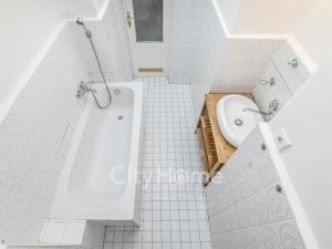 Prodej bytu 3+1, Praha - Karlín, Karlínské náměstí, 141 m2