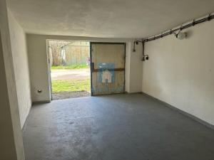 Pronájem garáže, Příbram, Březnická, 21 m2