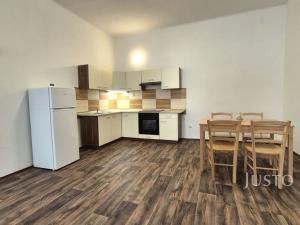Pronájem bytu 2+kk, Písek - Vnitřní Město, Velké náměstí, 72 m2