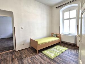 Pronájem bytu 2+kk, Písek - Vnitřní Město, Velké náměstí, 72 m2