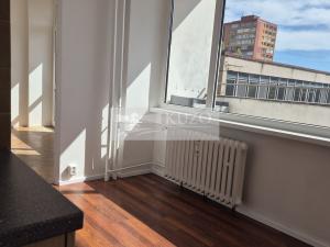 Pronájem bytu 3+1, Chomutov, Seifertova, 62 m2