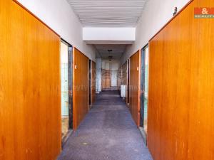 Prodej obchodního prostoru, Strakonice - Strakonice II, Komenského, 800 m2