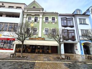 Pronájem bytu 2+kk, Písek, Velké náměstí, 72 m2
