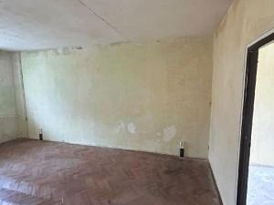 Prodej bytu 2+1, Ostrov, Májová, 52 m2
