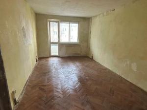 Prodej bytu 2+1, Ostrov, Májová, 52 m2