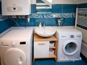 Prodej rodinného domu, Moravany, Na Vyhlídce, 107 m2