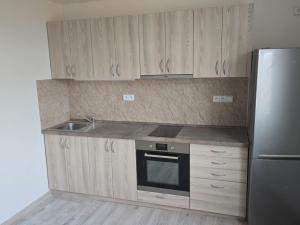 Pronájem bytu 3+kk, Kladno, Poděbradova, 58 m2