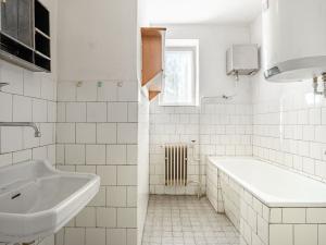 Prodej rodinného domu, Brzkov, 100 m2