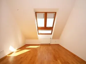 Pronájem bytu 4+kk, Praha - Smíchov, Štefánikova, 147 m2