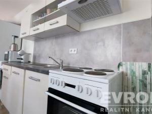 Pronájem bytu 2+kk, Praha - Strašnice, Limuzská, 52 m2