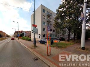Pronájem bytu 2+kk, Praha - Strašnice, Limuzská, 52 m2