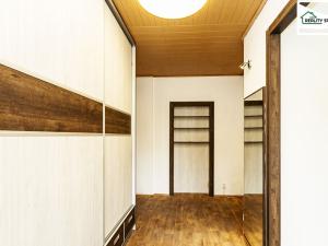 Prodej bytu 3+1, Cheb, Tylova, 82 m2