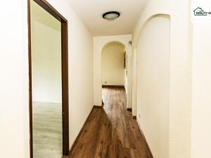 Prodej bytu 3+1, Cheb, Tylova, 82 m2