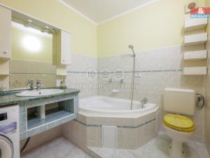 Prodej bytu 3+1, Mašťov, Sídliště, 62 m2